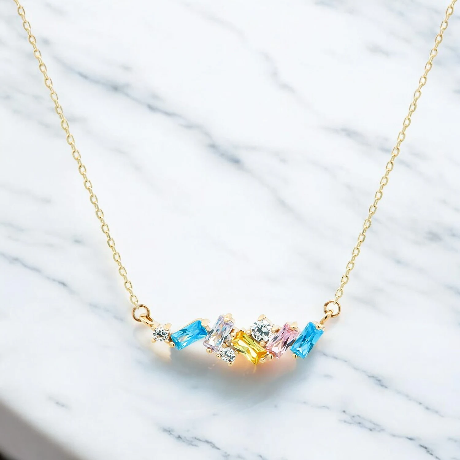 Χρυσό Κολιέ με Ζιργκόν