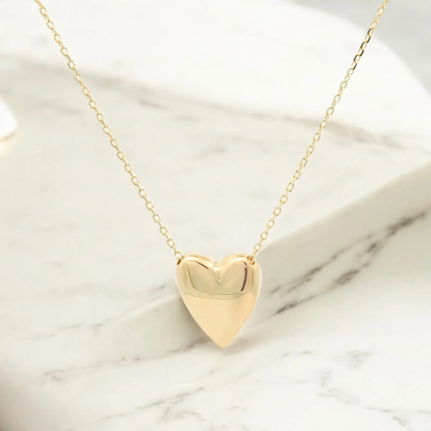 Χρυσό Κολιέ με Καρδιά